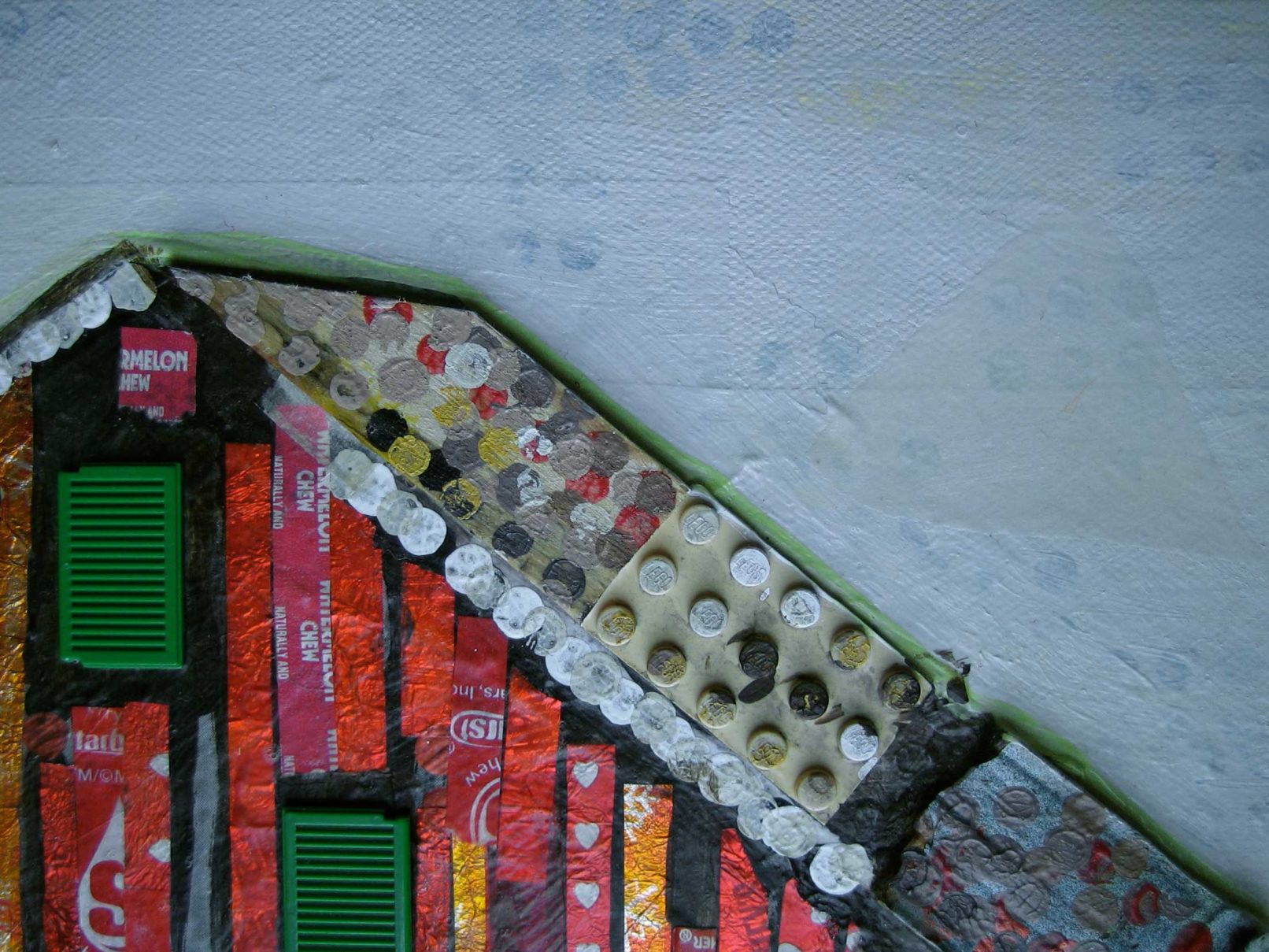 she_regonized_red_barn_painting_pixelstud_pixel_stud_lego_roof_detail_med