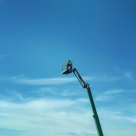 workingfromhome_cherrypicker_west_sacramento_pixelstud